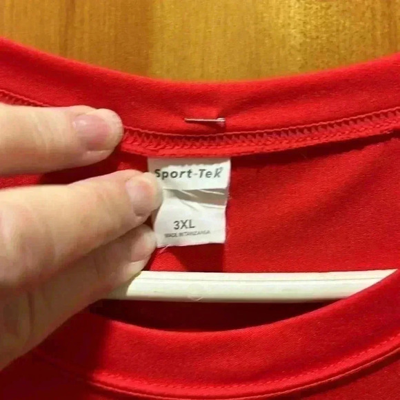 100% polyester patriots fan shirt. Size 3 XL. - Picture 3 of 7